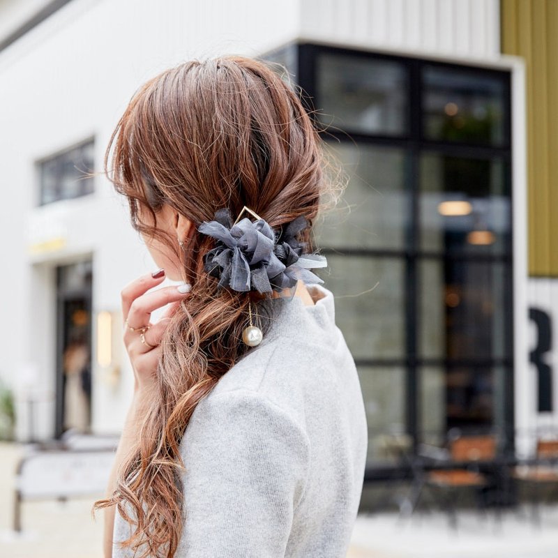 Blooming braided hair clip | Monotone - Hair Accessories - Polyester Black