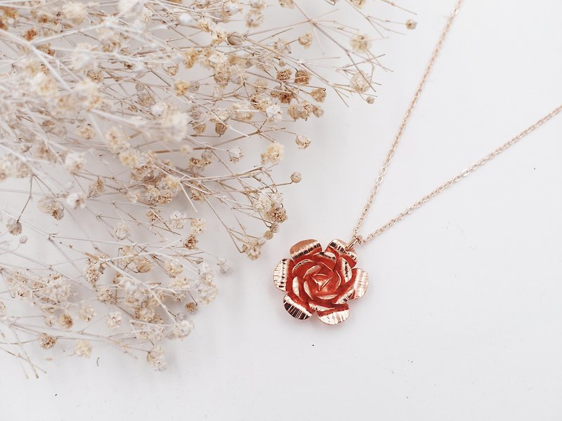 The first beautiful rose copper plated rose gold necklace / necklace / clavicle chain / short chain - สร้อยคอ - โลหะ สีแดง