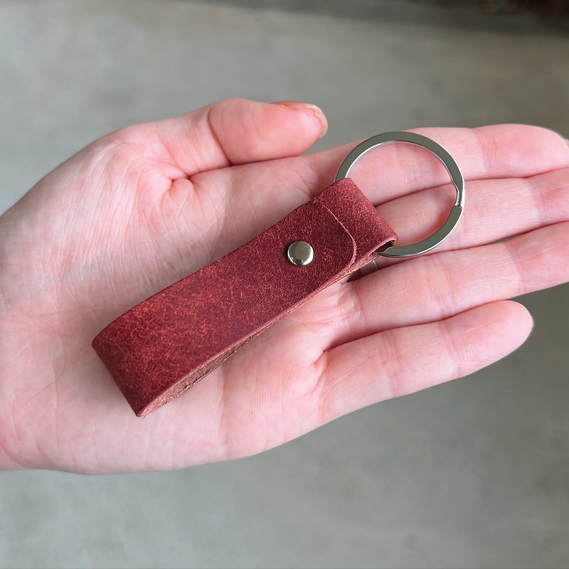 Customized leather keychain-genuine leather keychain-engraved and embossed bag-company group souvenirs - Keychains - Genuine Leather Red