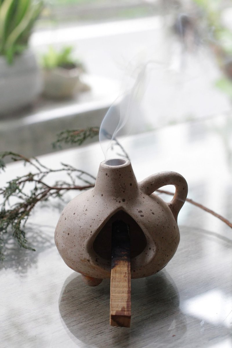 Handmade ceramic sacred wood/white sage incense burner - Fragrances - Pottery Gold