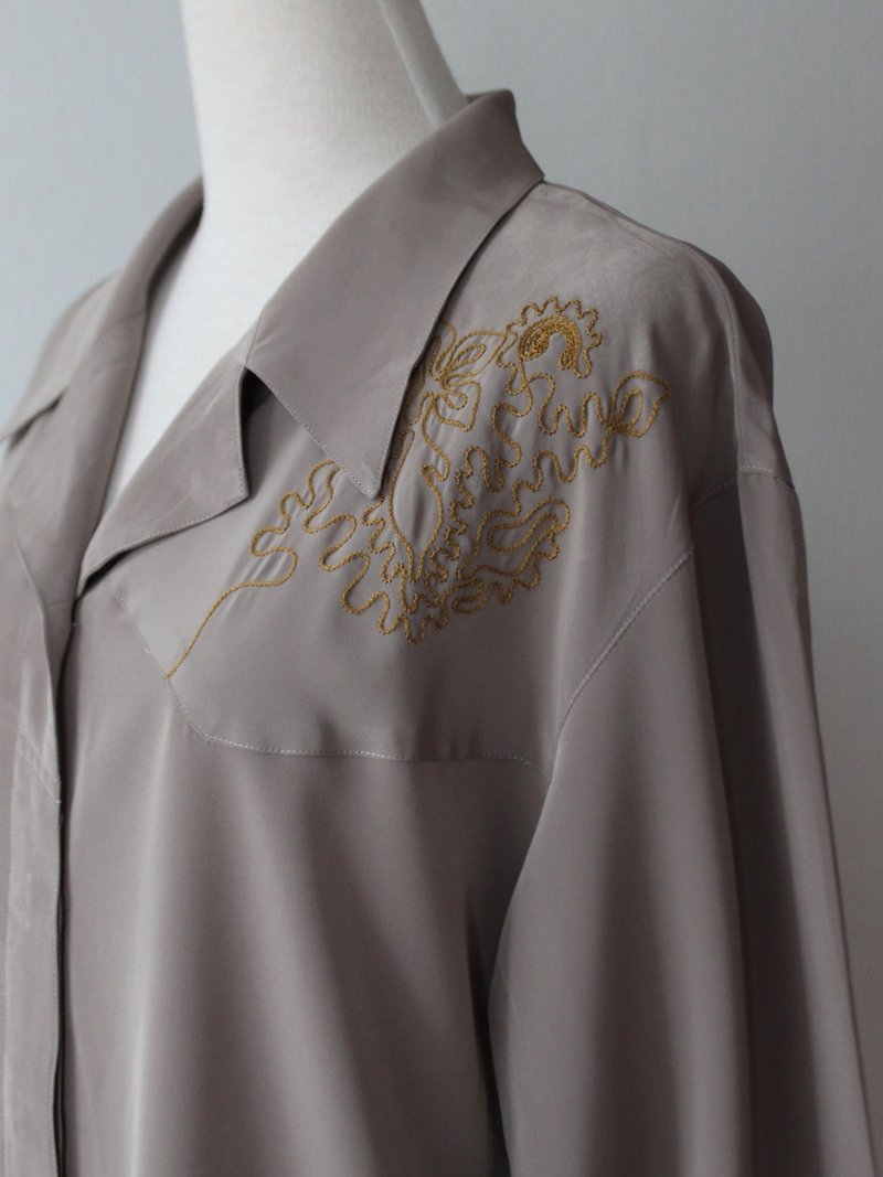 秋冬復古日本製圖騰刺繡寬鬆長袖可可色古著襯衫 - 女襯衫 - 聚酯纖維 灰色
