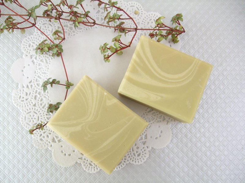 Avocado Allergy Milk Soap - One Year Old Soap Handmade Soap Bar Soap - ครีมอาบน้ำ - พืช/ดอกไม้ 