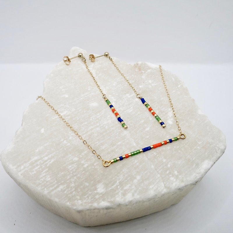 MIYUKI contrast color rice bead jewelry slender earrings contrast color design long necklace American-made 14KGF chain - Necklaces - Precious Metals Multicolor