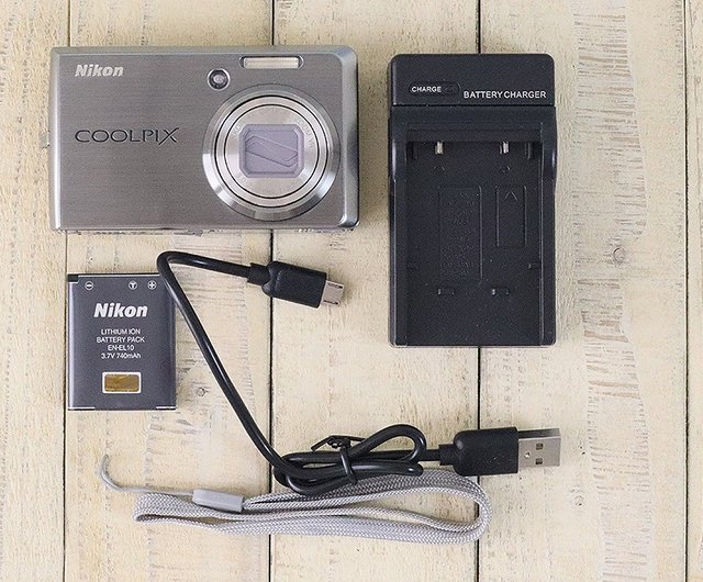 完動品】 Nikon coolpix S600 コンパクトデジタルカメラS/N20048129