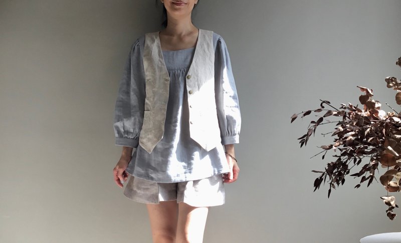 Autumn Venice/grey blue enzyme washed linen square neck bud sleeves/three-quarter sleeve top 100% Linen - Women's Tops - Cotton & Hemp 