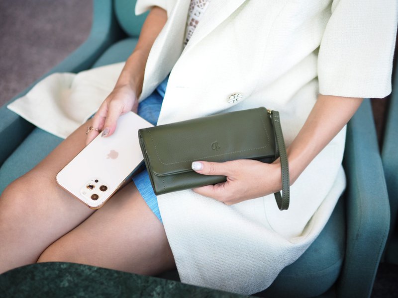 Mousse wallet (Moss Green) : Long wallet, soft leather wallet, Green - กระเป๋าสตางค์ - หนังแท้ 