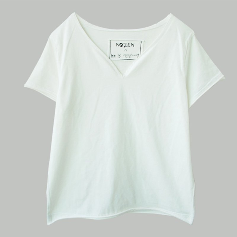 White Blue Short Sleeve V-Neck T-Shirt - เสื้อยืดผู้หญิง - ผ้าฝ้าย/ผ้าลินิน 