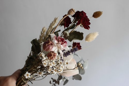 DIY material kit/teaching video drying mini table flower flower art novice  friendly - Shop FlowerHill Dried Flowers & Bouquets - Pinkoi