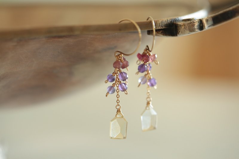 Spring Flowers│Pink Tourmaline Amethyst Citrine Earrings Can Be Changed into Clip-On - ต่างหู - คริสตัล หลากหลายสี
