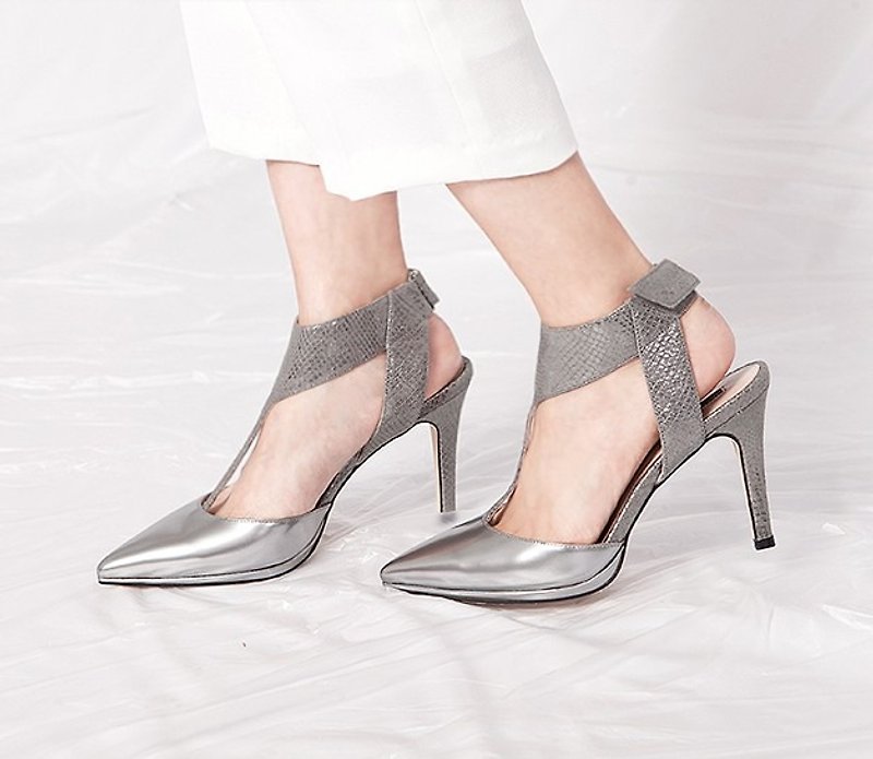 T word around the ankle structure pointed leather fine high heels silver - High Heels - Genuine Leather Silver