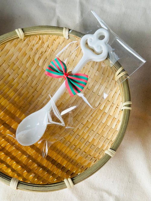 八塗文創 陶瓷造型湯匙/兩入一包裝/婚禮小物/探房禮進場禮感恩禮桌上禮