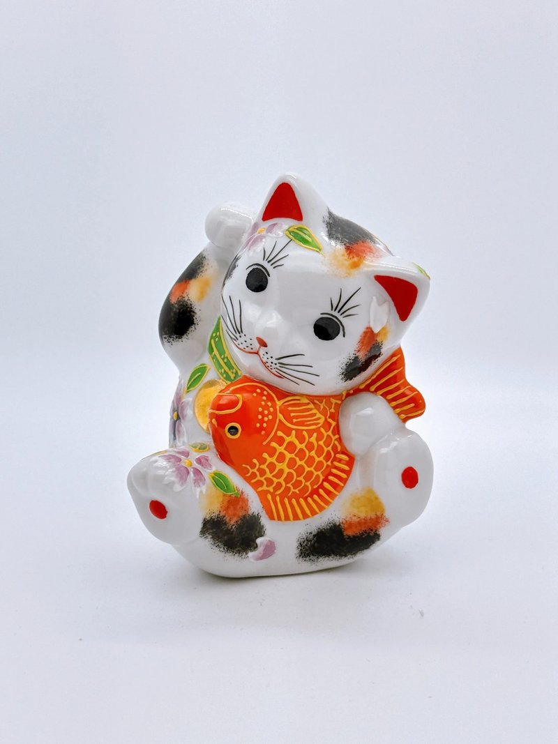 【櫻鯉納福】日本九谷燒招財貓 | 櫻鯉 - 擺飾/家飾品 - 瓷 多色