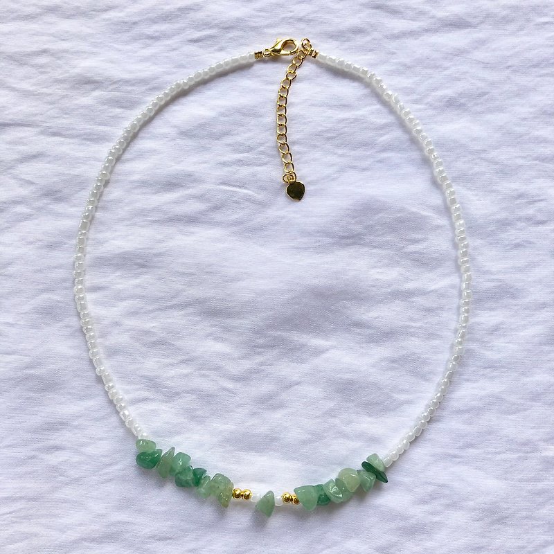beaded necklace / dainty pearl choker /jade stone /aesthetic jewelry for you - Necklaces - Precious Metals Green