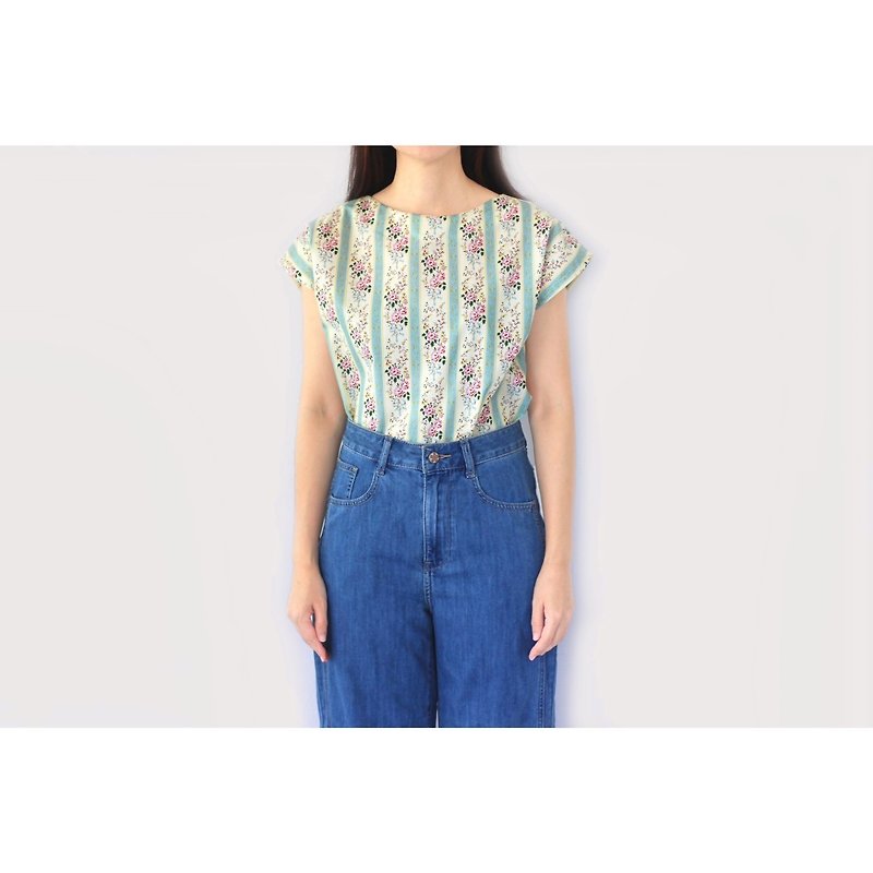 Blue classy pattern shirt - Women's Tops - Cotton & Hemp Blue