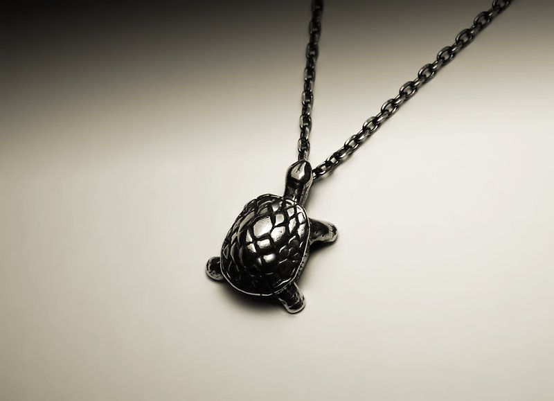 Three-dimensional tortoise necklace - Necklaces - Other Metals Silver