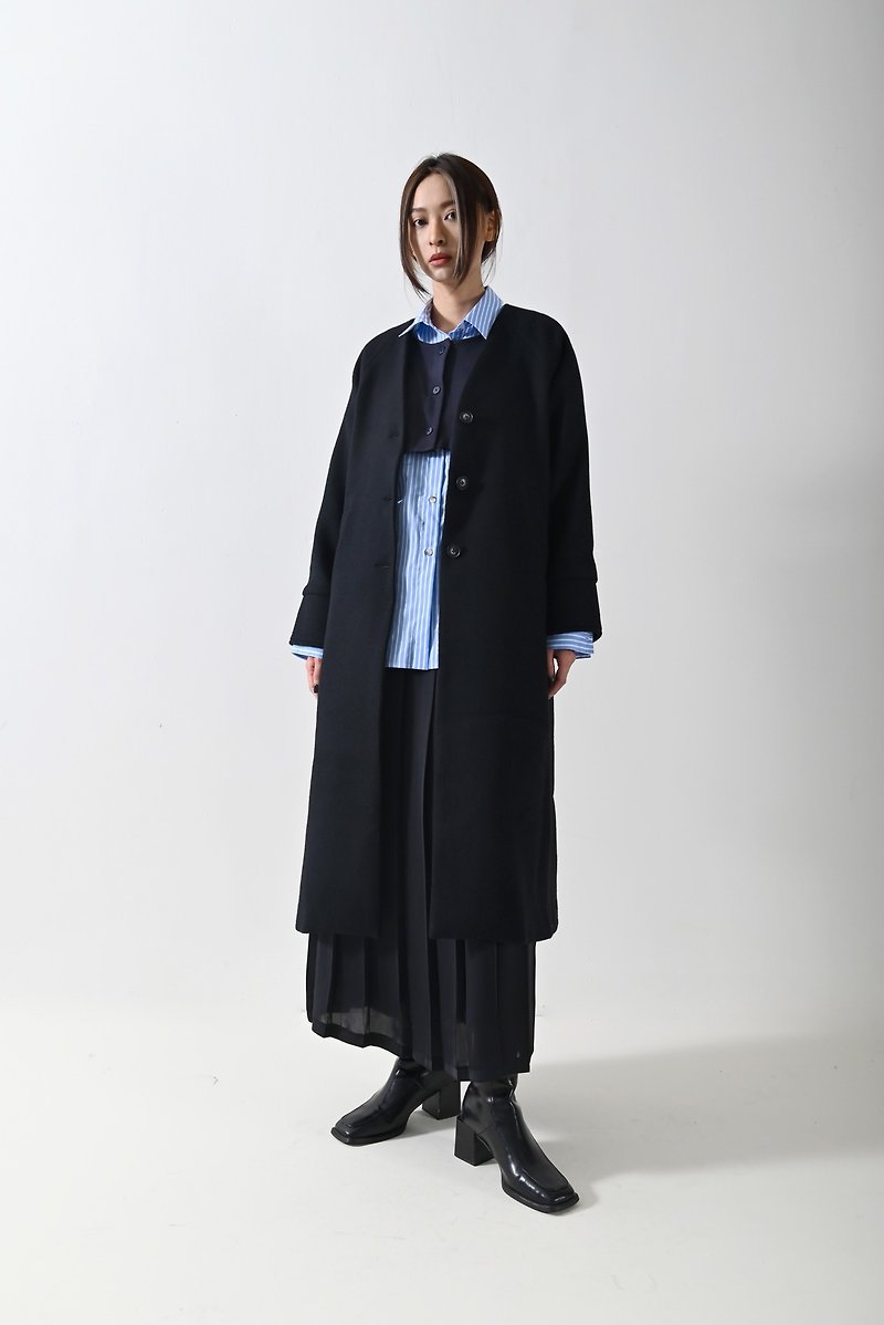 Black Lachlan Sleeve Wool Long Coat - เสื้อแจ็คเก็ต - ขนแกะ 