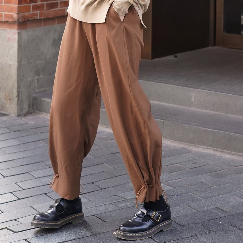 焦糖棕色高腰松緊錐形褲|褲子|秋款|聚酯纖維|Sora-593 - 女長褲 - 聚酯纖維 咖啡色