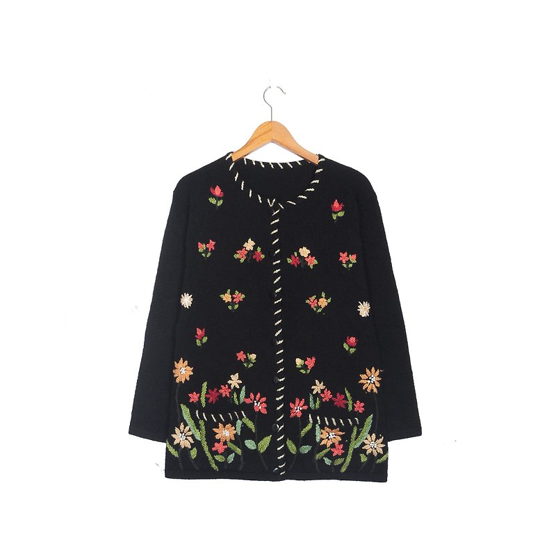 [Eggs] Roland Plant vintage garden embroidered vintage cardigan sweater - สเวตเตอร์ผู้หญิง - ขนแกะ สีดำ