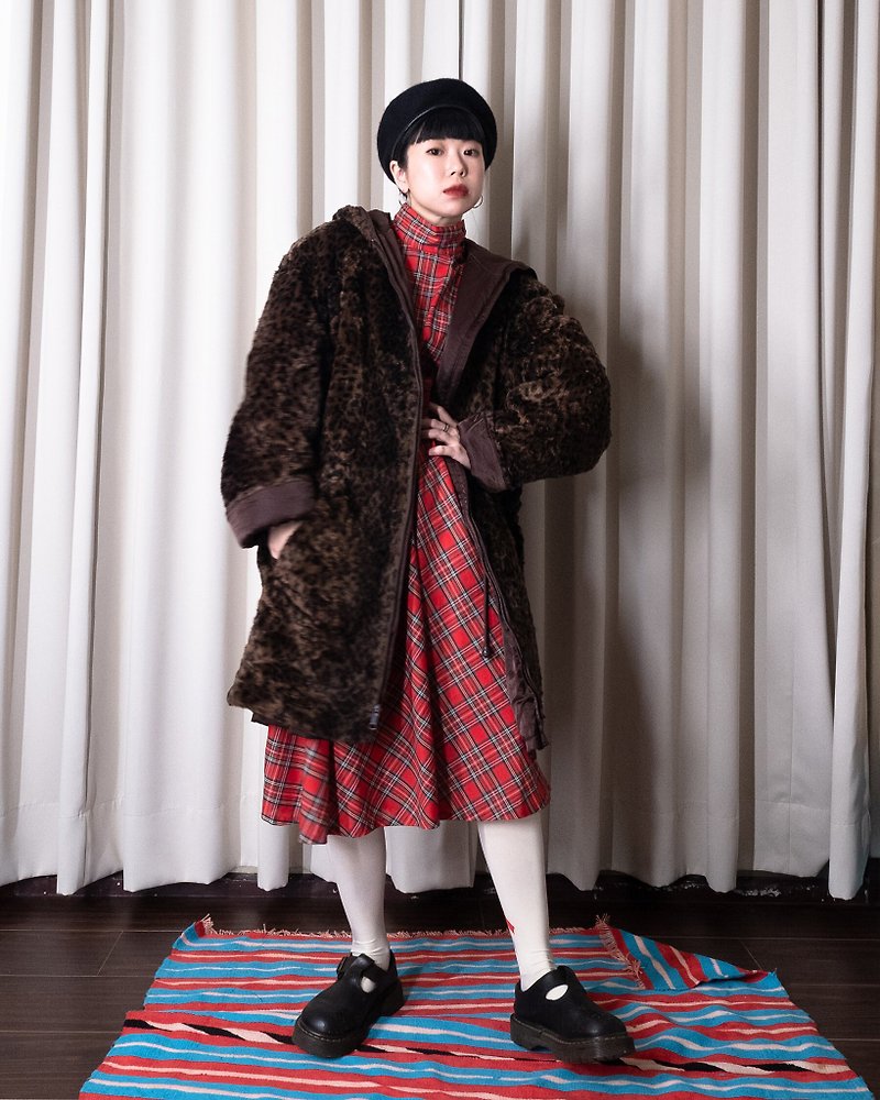 A PRANK DOLLY-Leopard Print Fur/Nylon Reversible Hooded Jacket - เสื้อแจ็คเก็ต - เส้นใยสังเคราะห์ สีนำ้ตาล