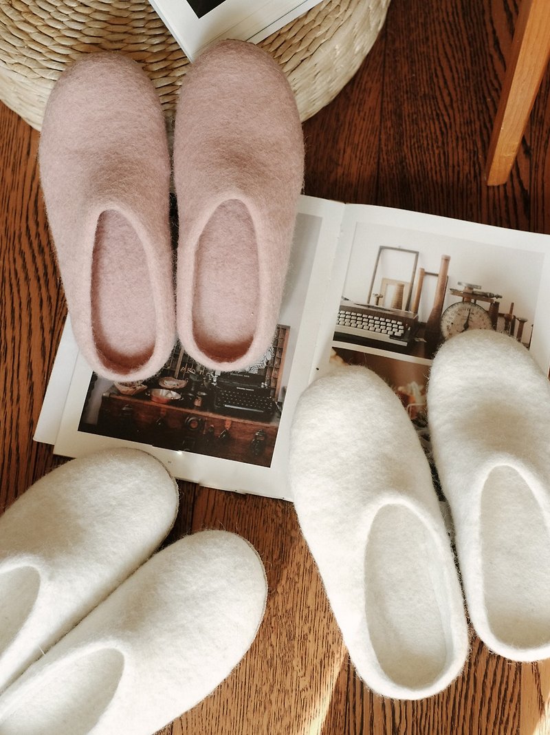 粉色/白色 好時光 手工羊毛氈 加厚麂皮底居家拖鞋 室內舒適拖鞋 - 室內拖鞋 - 羊毛 粉紅色