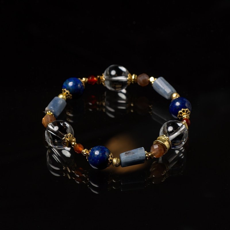 Avant-garde Philosopher // C1605 White Crystal Lapis Lazuli Bracelet - Bracelets - Gemstone 