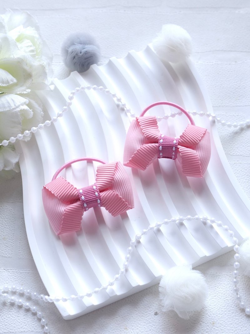 Pink colour hairbows Hair Accessories - เครื่องประดับผม - วัสดุอื่นๆ 