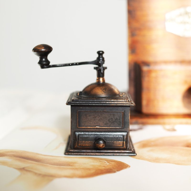 70年代 スペイン Play Me ミニチュア鉛筆削り / コーヒーグラインダー - 鉛筆削り - その他の素材 ブラウン