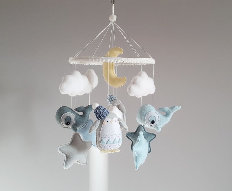 Baby mobile boy, Whale nursery, Nautical nursery decor, Ocean cot - 寶寶/兒童玩具/玩偶 - 其他材質 藍色