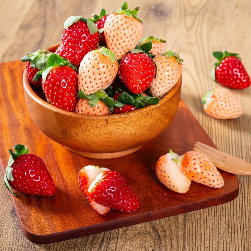 農產百寶箱-【夢幻嚴選】-古都華淡雪雙色草莓 - 其他 - 其他材質 