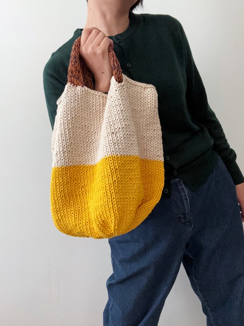 Dual-purpose square barrel bag - Handbags & Totes - Cotton & Hemp 