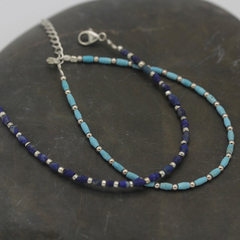 Turquoise or lapis lazuli barrel beads bracelet with adjustable chain (B0071B) - 手鍊/手鐲 - 銀 多色