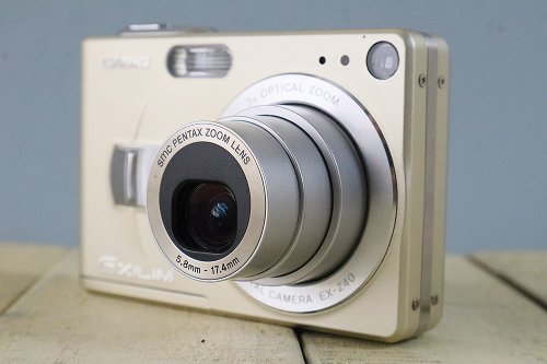 完動品】CASIO EXILM EX-Z40 コンパクトデジタルカメラ ゴールド
