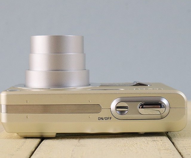 完動品】CASIO EXILM EX-Z40 コンパクトデジタルカメラ ゴールド