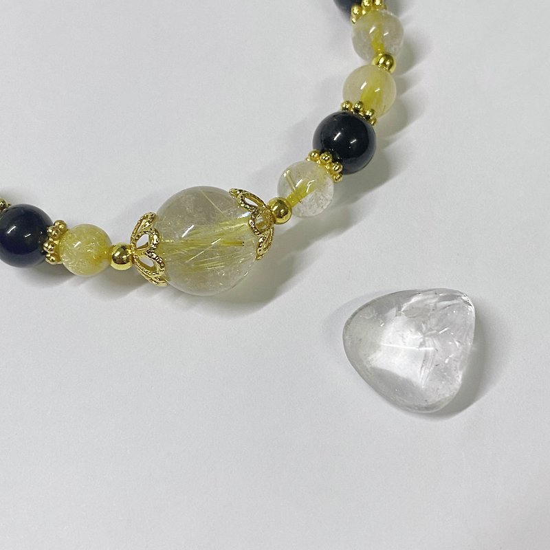 【Pingzhi】Titanium crystal | Stone white crystal bracelet - Bracelets - Crystal 