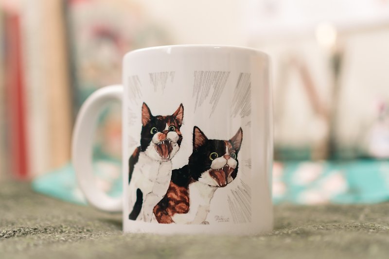 I am angry do not touch and Stringy cat Ceramic mug 320cc - Cups - Pottery 