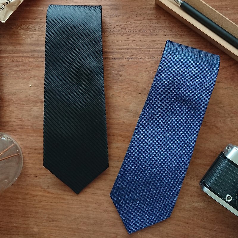 The GENT Black Stripe | Blue Print Necktie - Ties & Tie Clips - Polyester Black
