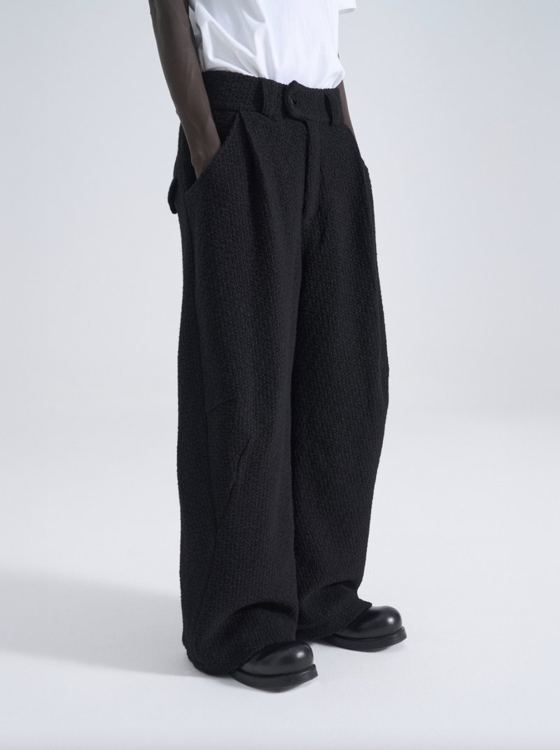 隙柔 / SERUTXET線 / 羊毛花苞長褲 - 女裝闊腳褲/長褲 - 其他材質 黑色
