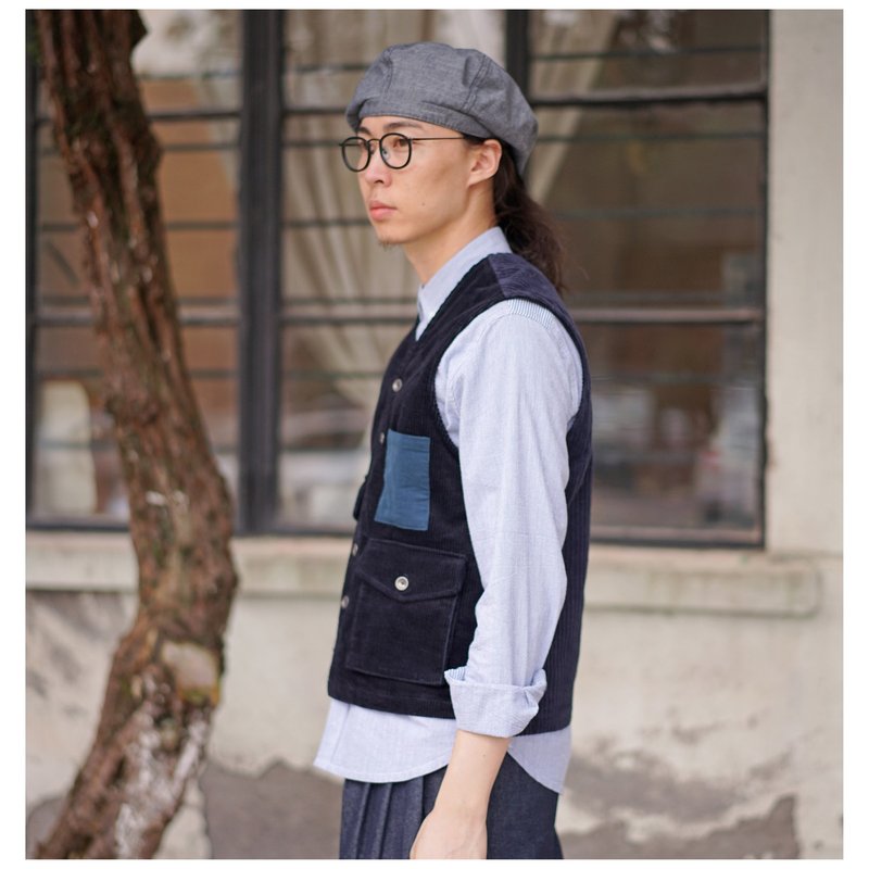 Splicing Corduroy Gilet 燈芯絨拼色撞色復古山系馬甲背心 - 男背心 - 棉．麻 卡其色