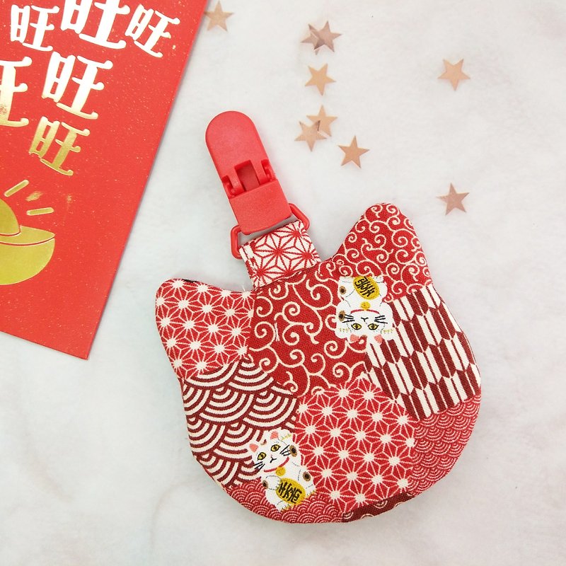 Hexagonal patchwork wind lucky cat. Pacifier bag (name can be embroidered) - Omamori - Cotton & Hemp Red