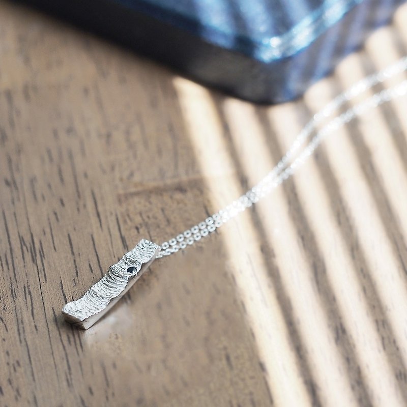 White Wave Slim Stick Necklace Silver 925 - สร้อยคอ - โลหะ สีเงิน