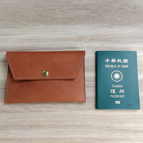 DOZI 豆子皮革手作 護照套 | 手工皮件 | 客製化禮物 | 植鞣革-隨身護照包