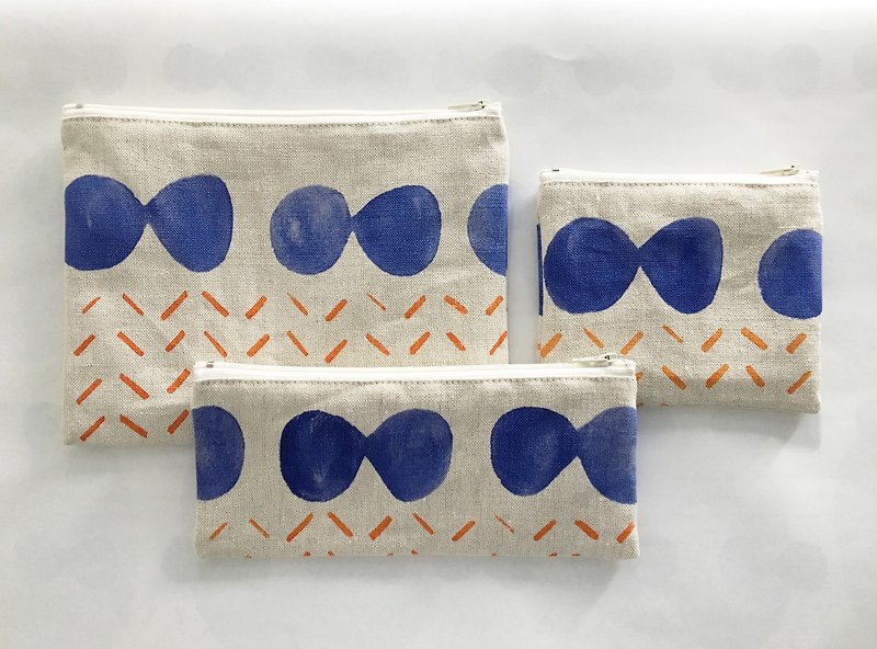 moshimoshi | linen zipper bag into the group - blue cell division - Toiletry Bags & Pouches - Cotton & Hemp 