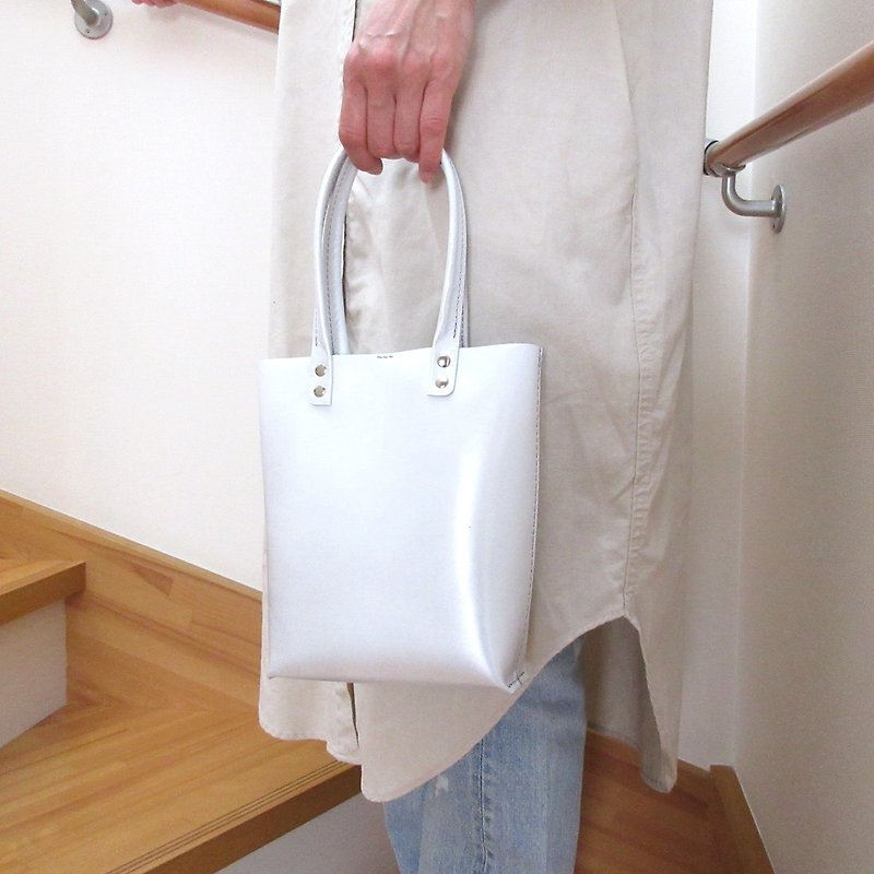 A little luxurious, cowhide, hand stitched, BOX mini tote, pearl white, 0583 - กระเป๋าถือ - หนังแท้ ขาว