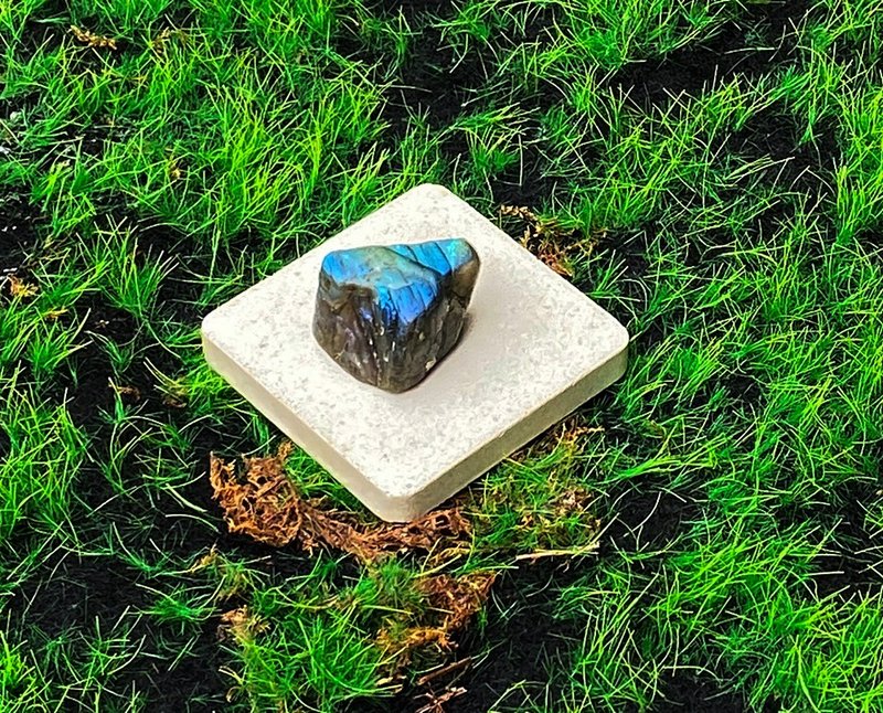 能量擺飾-天然幾何藍光拉長石 療癒 旺姻緣 財運水晶 快速出貨 - 裝飾/擺設  - 水晶 多色