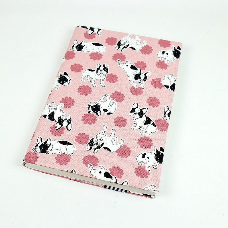 A5 Adjustable Mother's Handbook Cloth Book Cover - Huahua Bulldog (Pink) - ปกหนังสือ - ผ้าฝ้าย/ผ้าลินิน สึชมพู