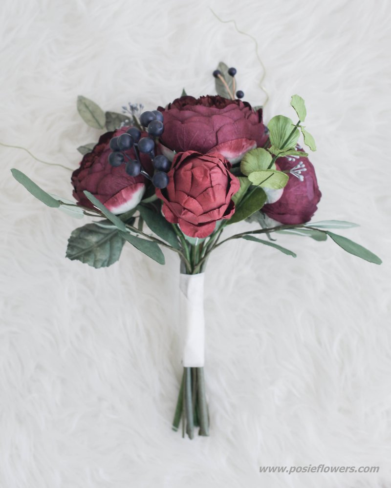 Wild Burgundy Mini Flower Bouquet - งานไม้/ไม้ไผ่/ตัดกระดาษ - กระดาษ สีม่วง
