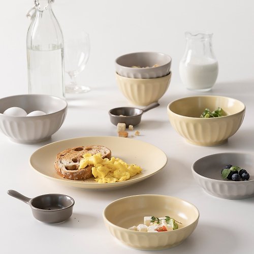 韓國 ssueim 韓國 SSUEIM Mild Matte系列溫柔時光陶瓷碗盤餐具9件組