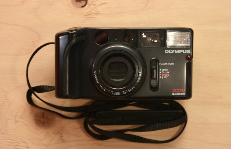 【クラシックアンティーク】OLYMPUS AZ-1 Zoom 35-70mm オリンパス ポータブルカメラ - カメラ・チェキ - その他の素材 