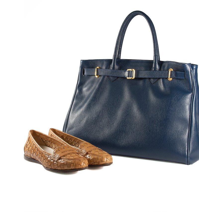 ITA BOTTEGA [Made in Italy] calm blue leather briefcase - กระเป๋าถือ - หนังแท้ สีน้ำเงิน