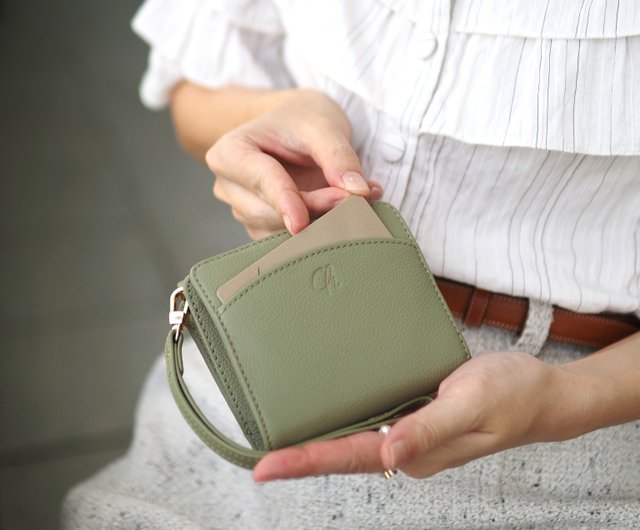 アンナ(ピスタチオグリーン)：ミニ財布、ショートウォレット